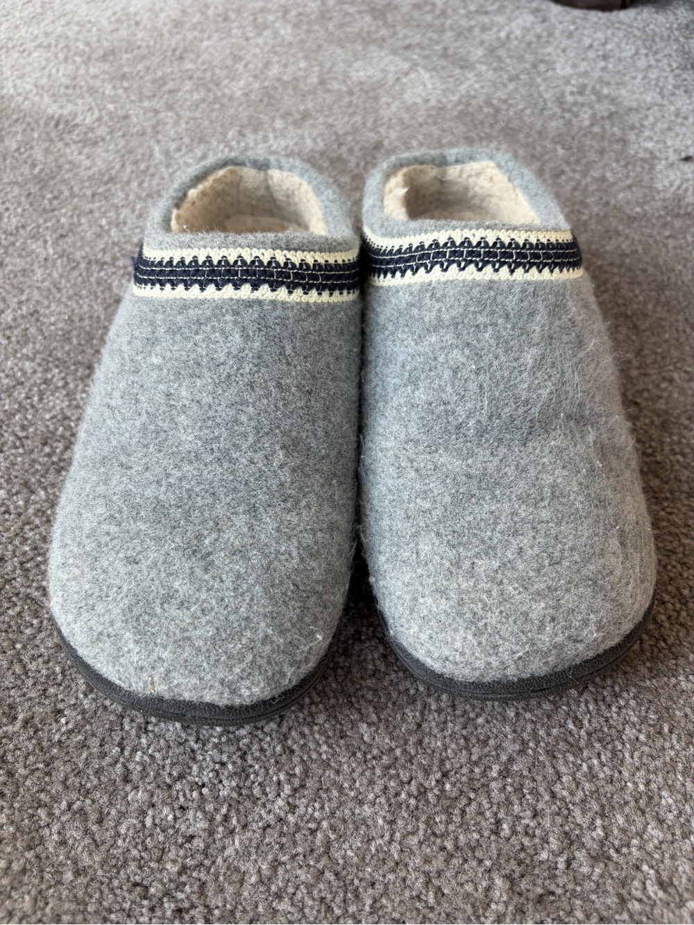 Green Market Gray Wool Felt Clog Slippers Size 8